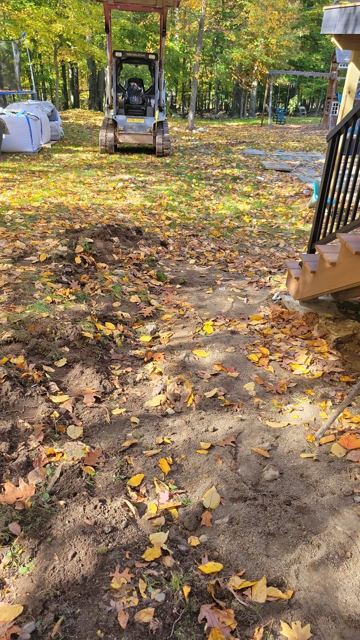 Pool Deck & Aluminum Fence — Before